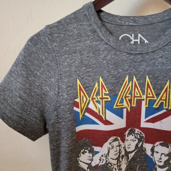Chaser Distressed Def Leppard Graphic Band Tee - Picture 3 of 10